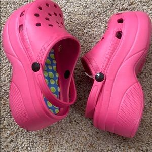 Platform crocs